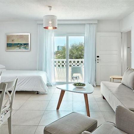 So Apartments Agia Napa Exterior foto